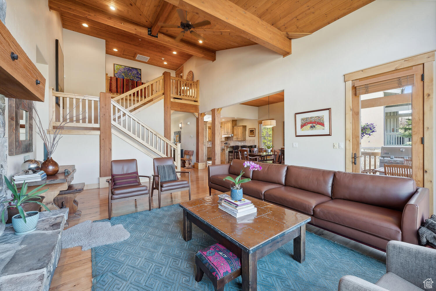 1514 APRIL MOUNTAIN DR