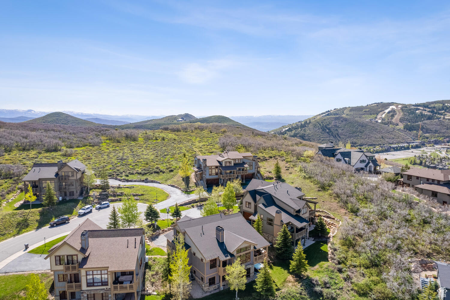 1514 APRIL MOUNTAIN DR