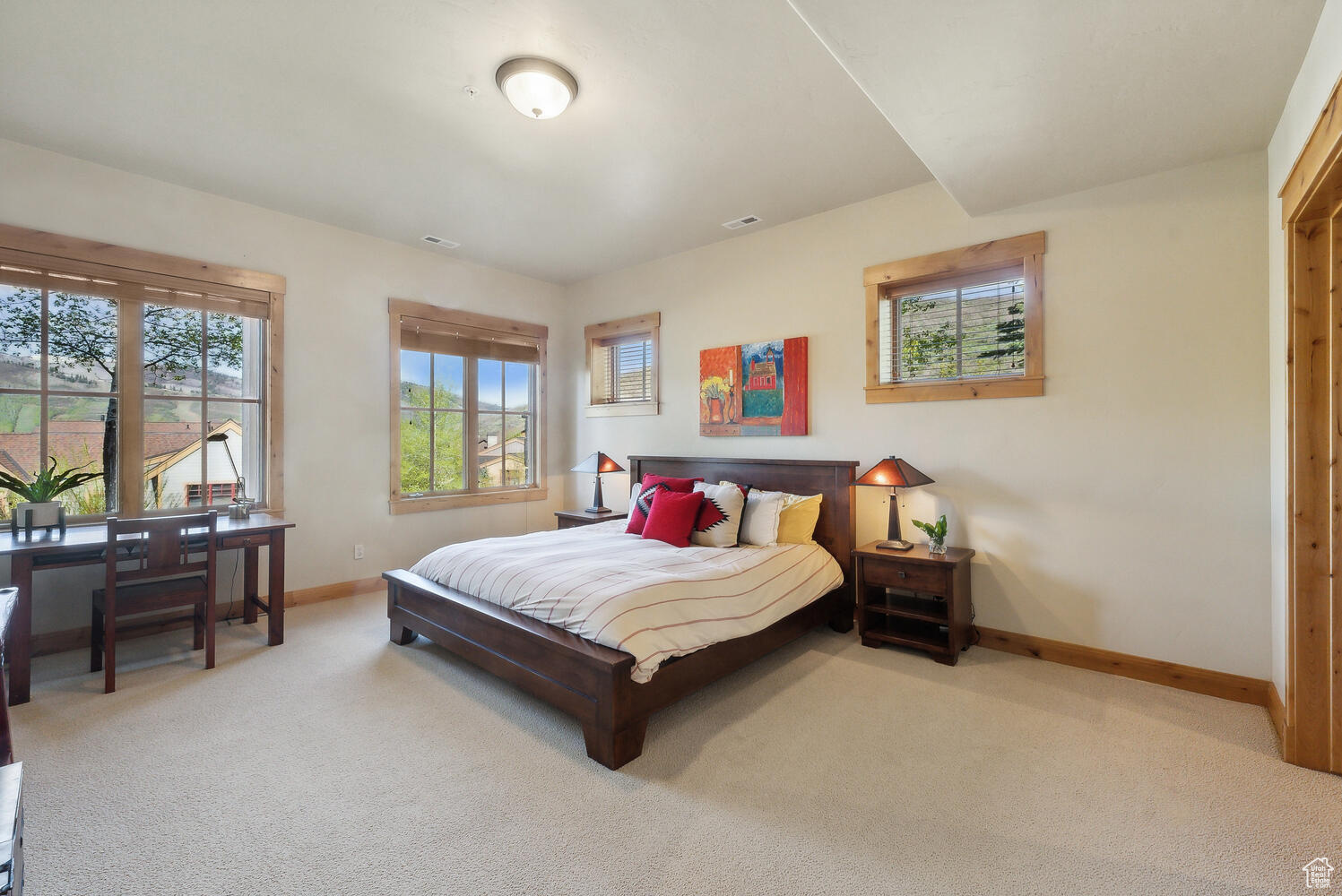 1514 APRIL MOUNTAIN DR