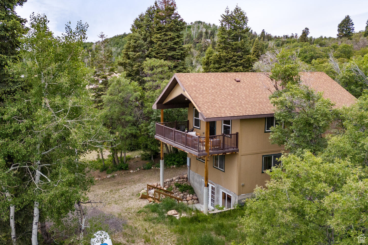 209 PORCUPINE LOOP