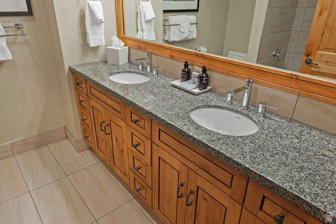 3855 GRAND SUMMIT DR #514 Q1