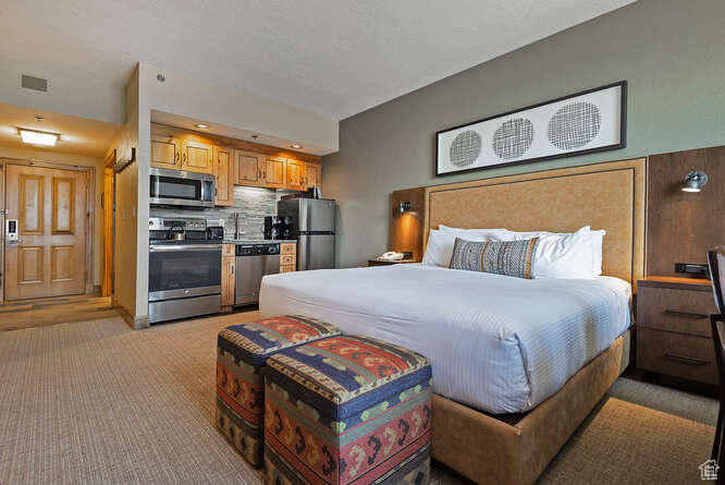 3855 GRAND SUMMIT DR #514 Q1