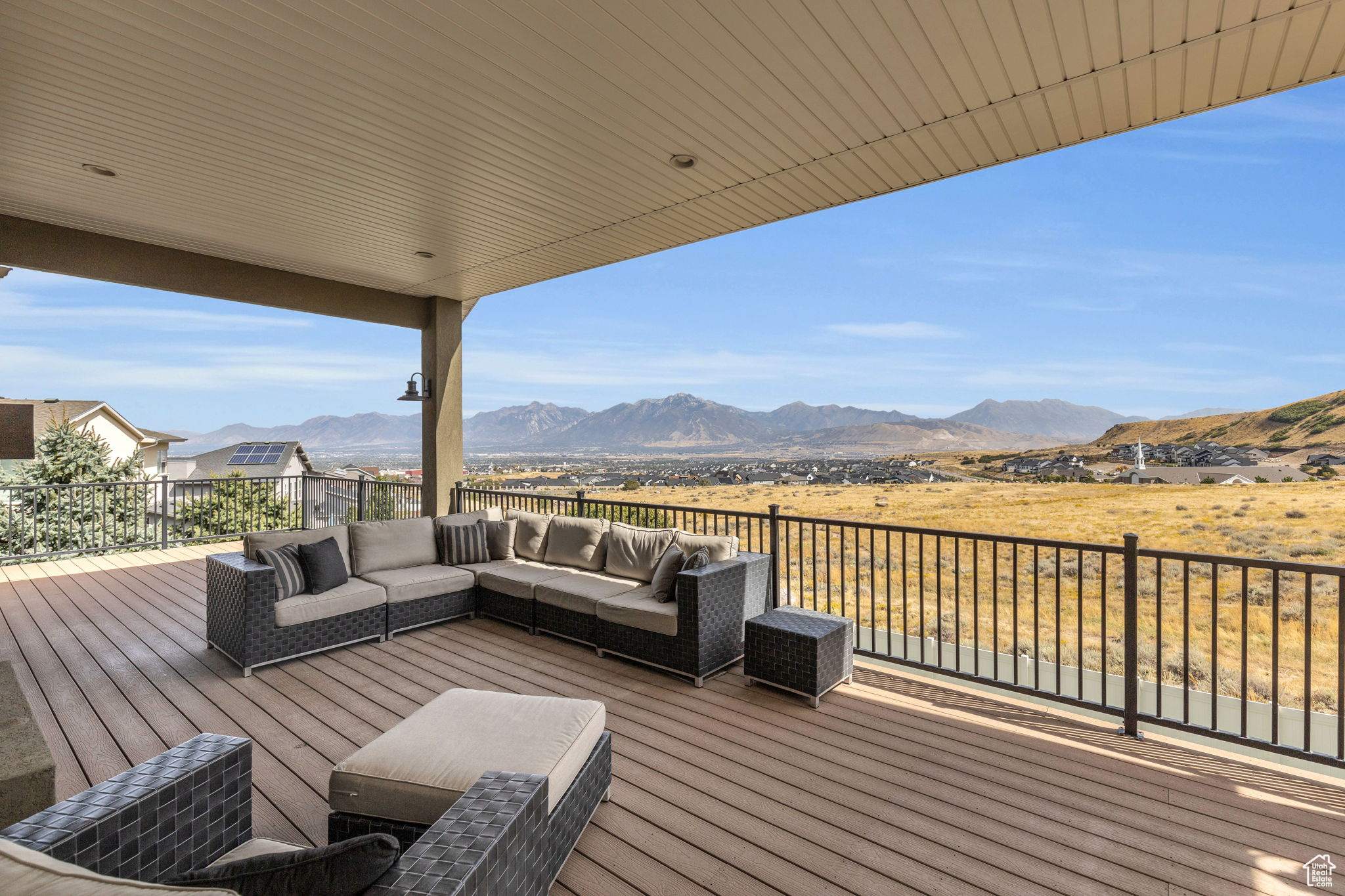 5137 W AMBERMONT DR