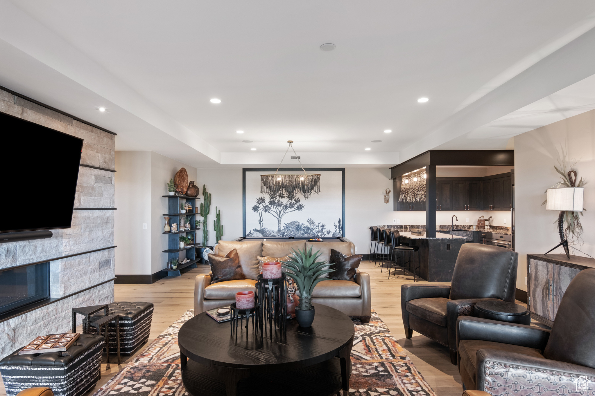 9233 CLOUD REST COURT