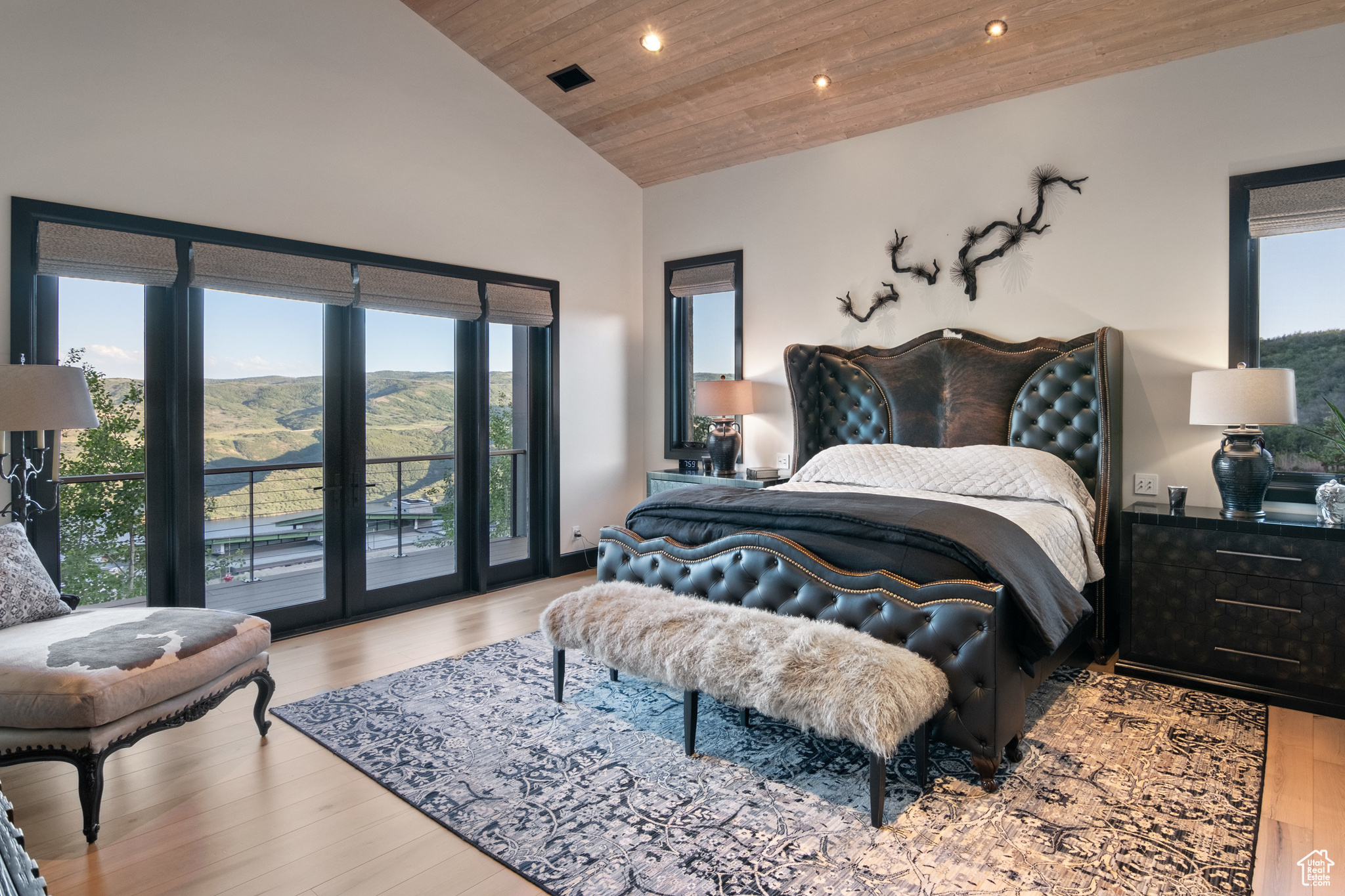 9233 CLOUD REST COURT
