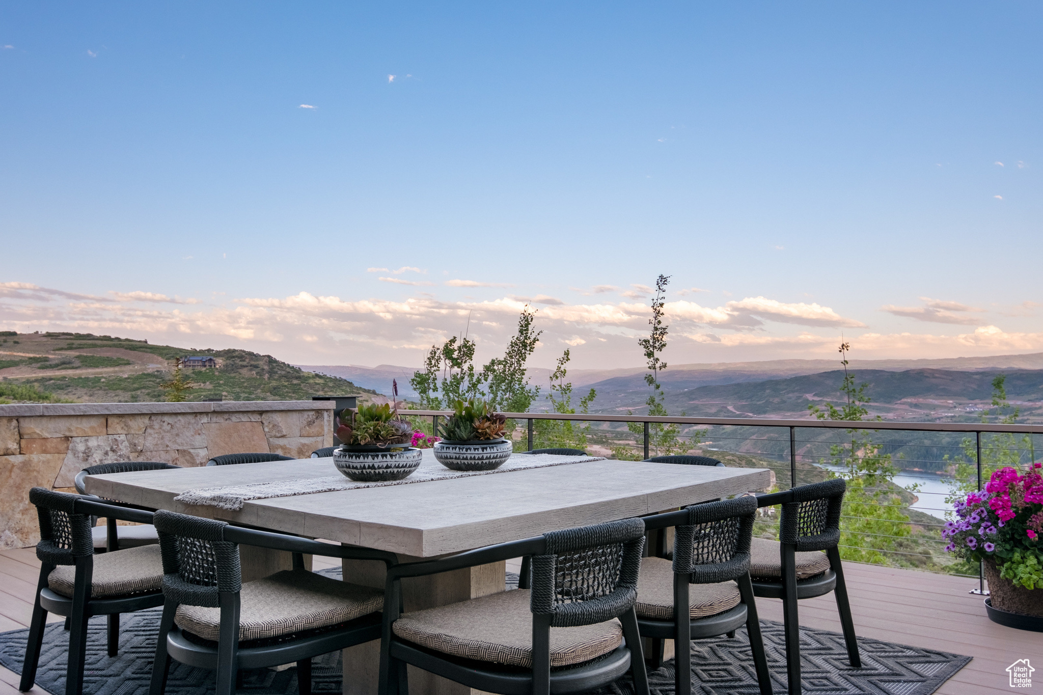 9233 CLOUD REST COURT