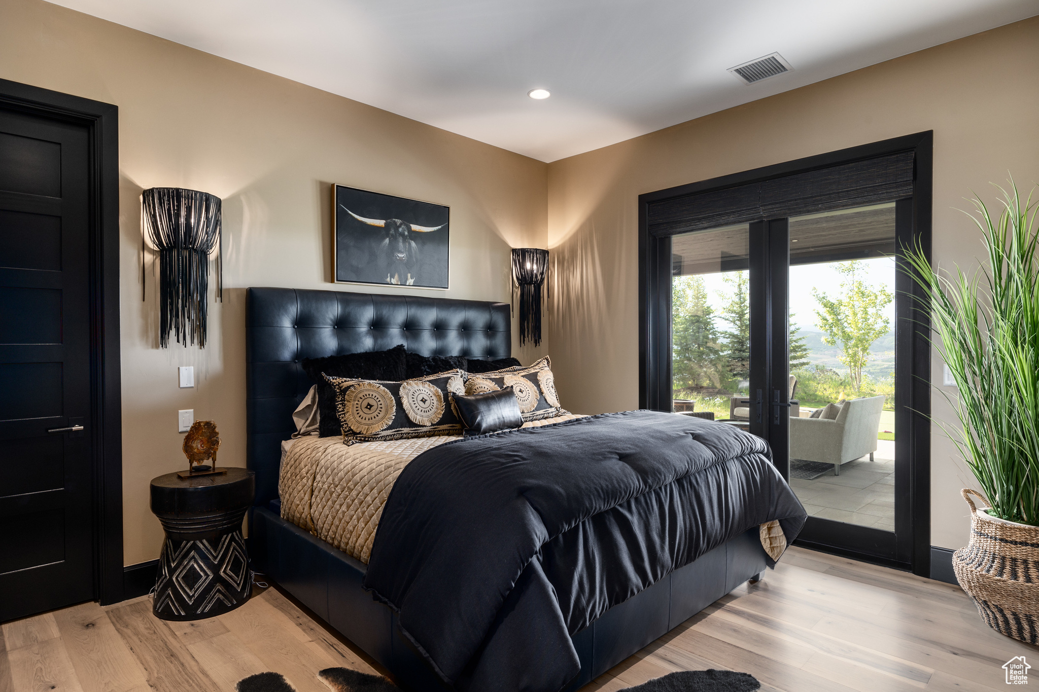 9233 CLOUD REST COURT