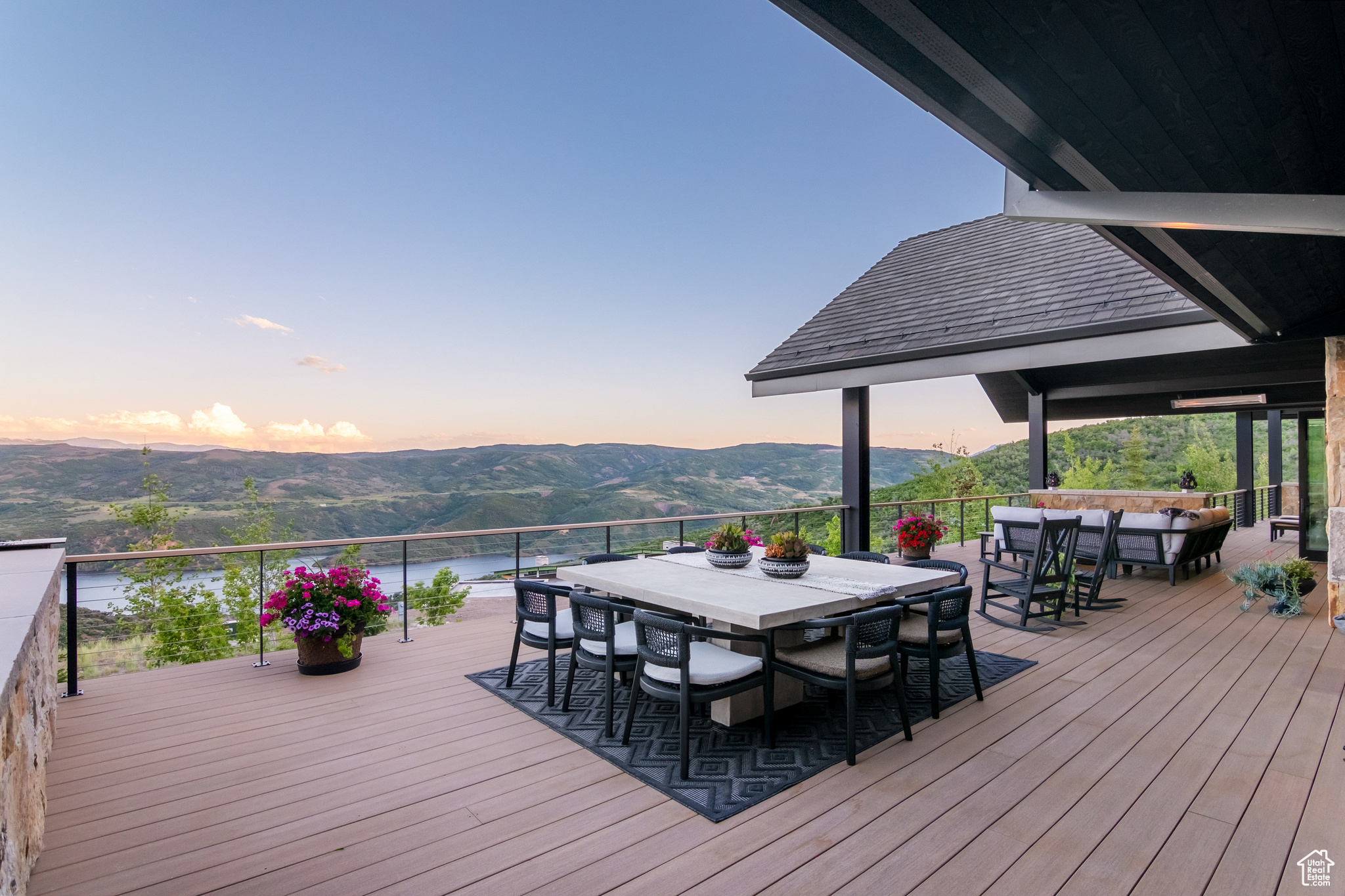 9233 CLOUD REST COURT