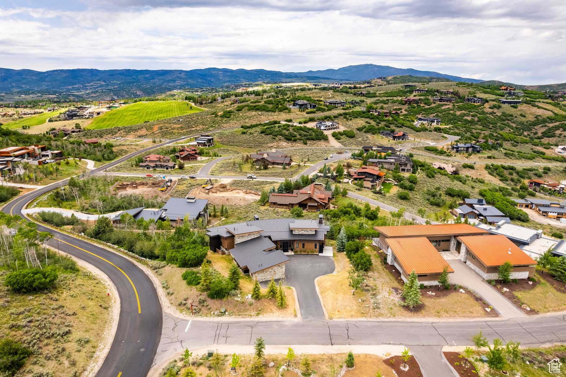 3699 E ASPEN PT
