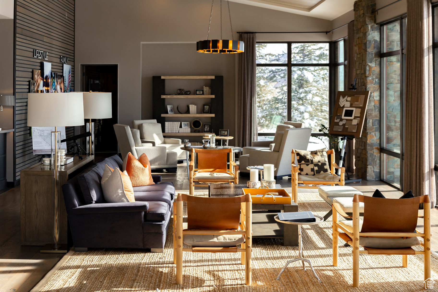 3699 E ASPEN PT