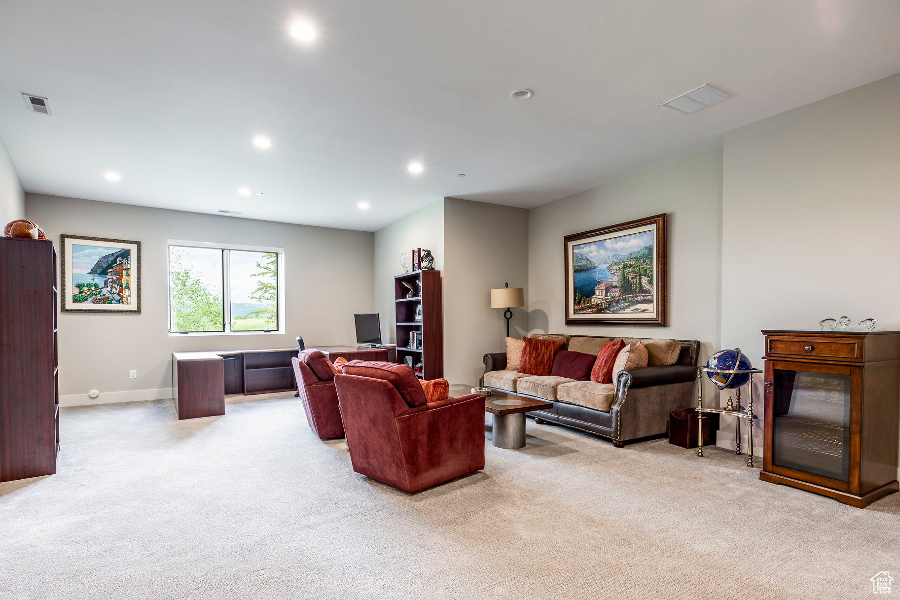 3699 E ASPEN PT