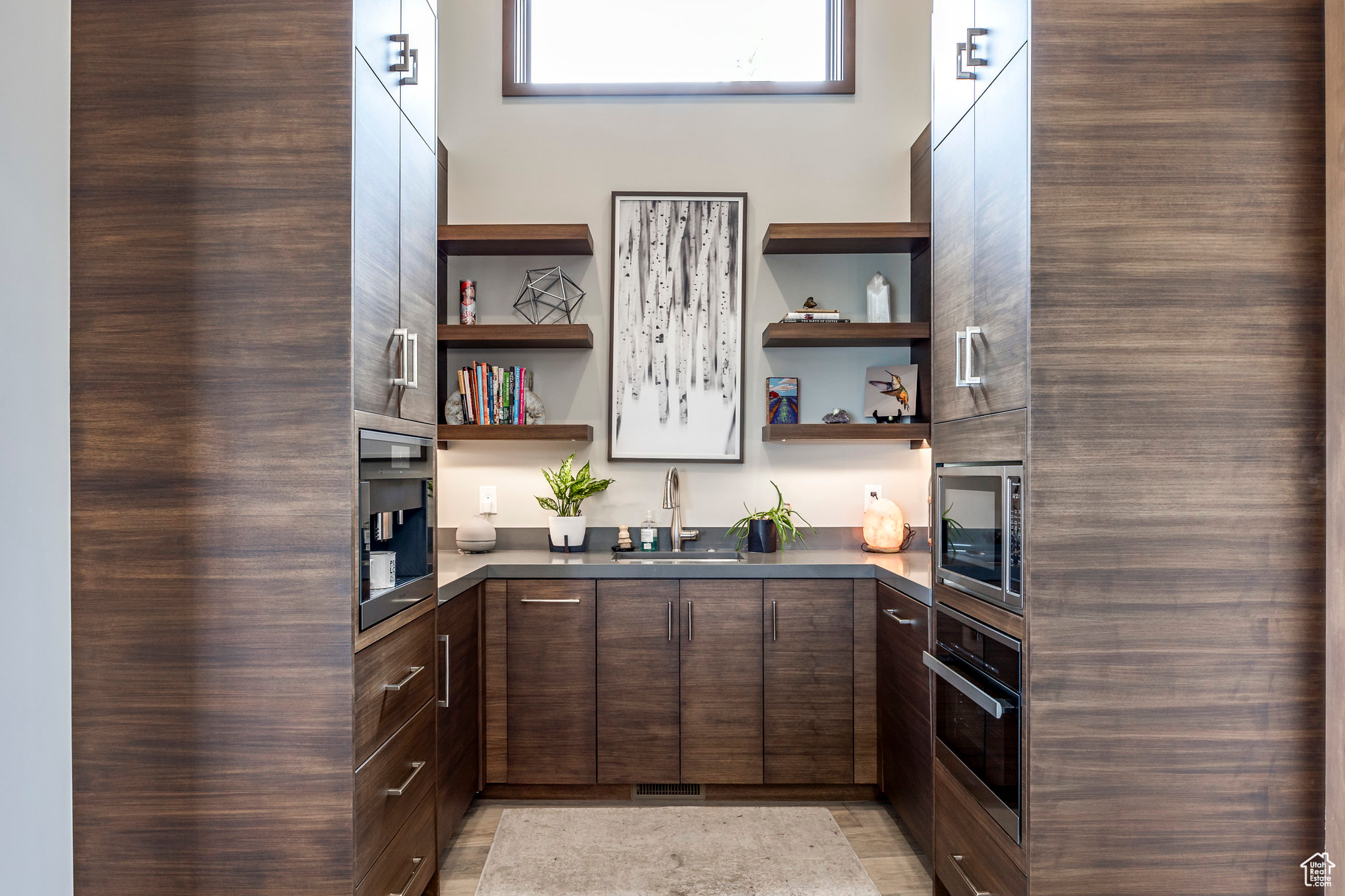 3699 E ASPEN PT