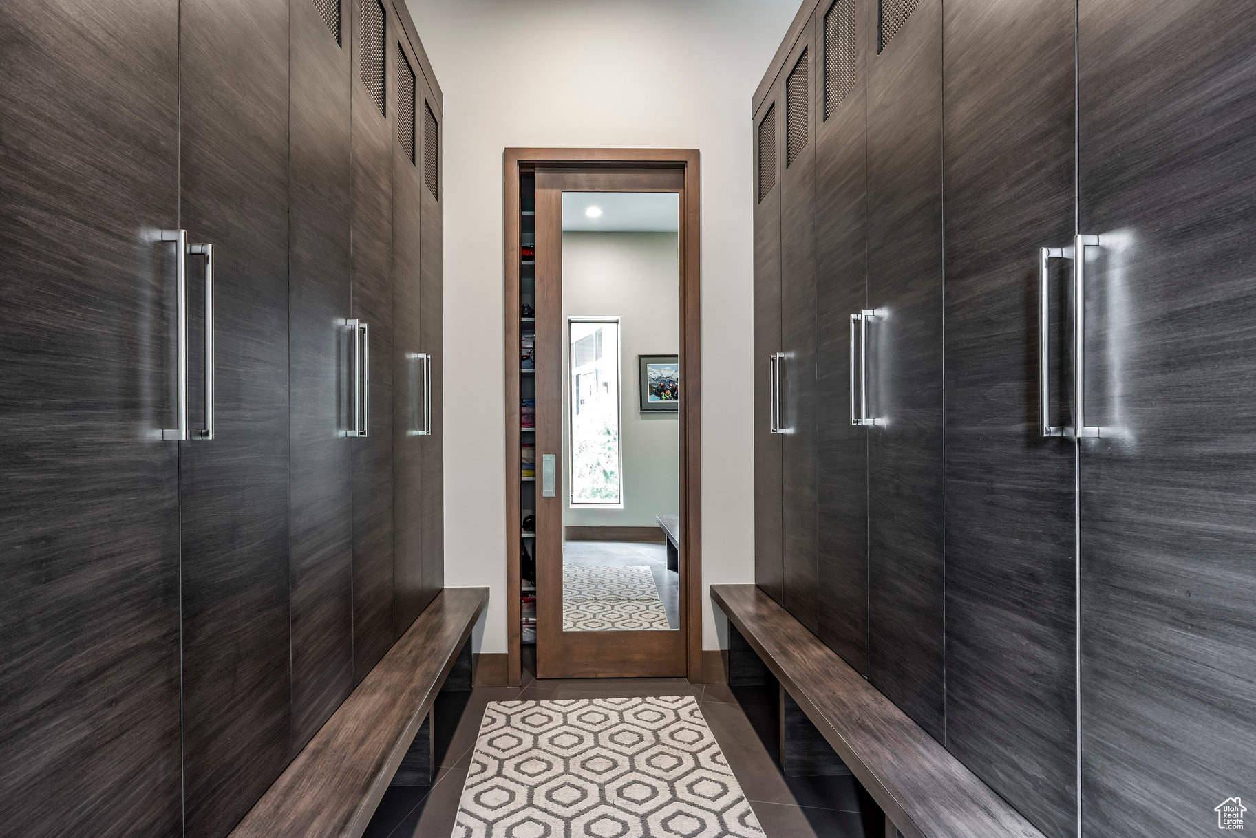3699 E ASPEN PT