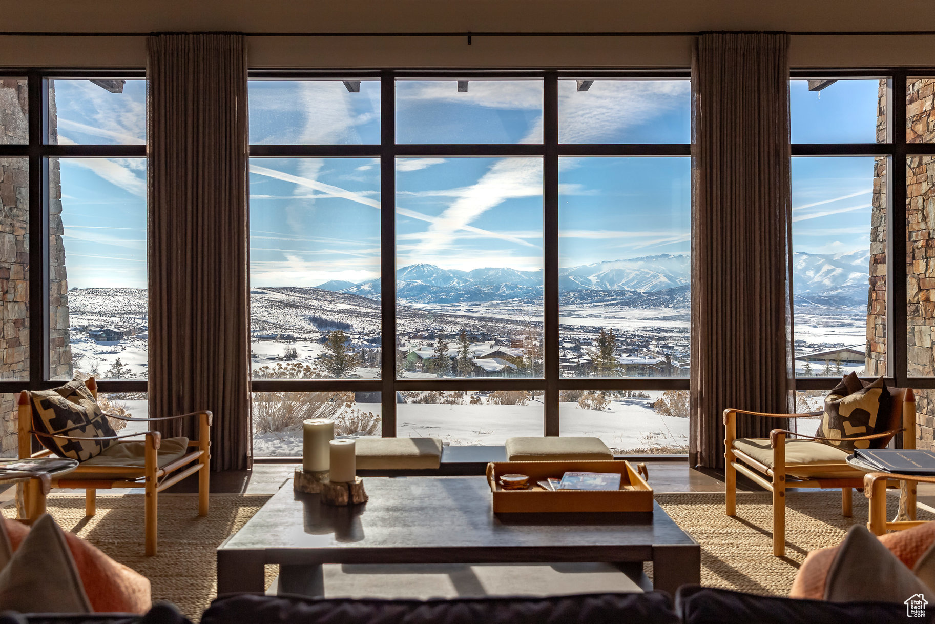 3699 E ASPEN PT