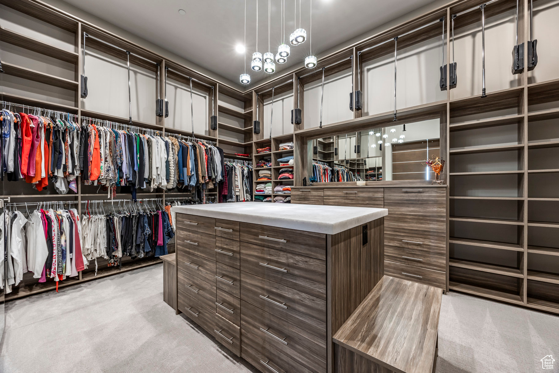 3699 E ASPEN PT
