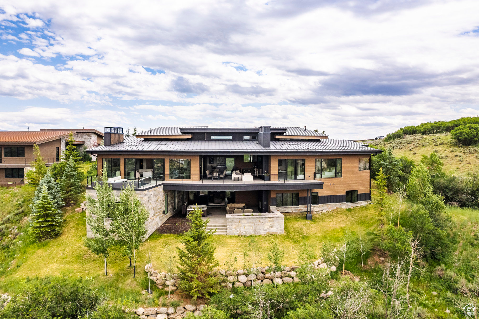 3699 E ASPEN PT