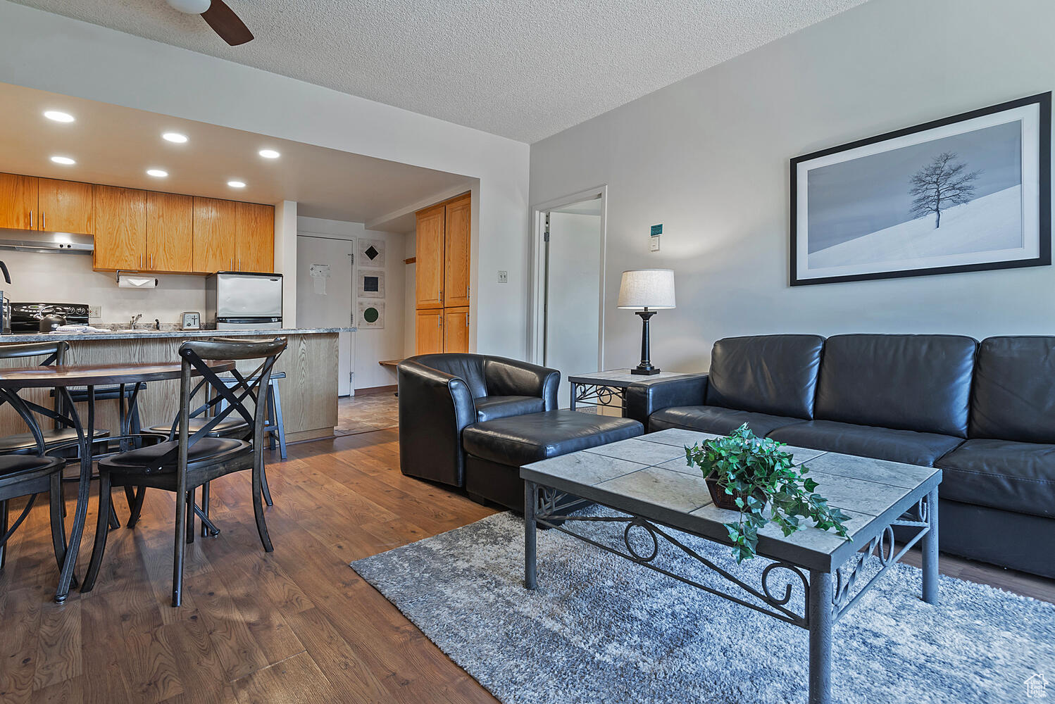 1482 EMPIRE AVE #115