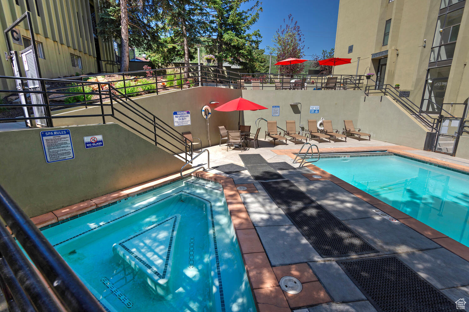 1482 EMPIRE AVE #115