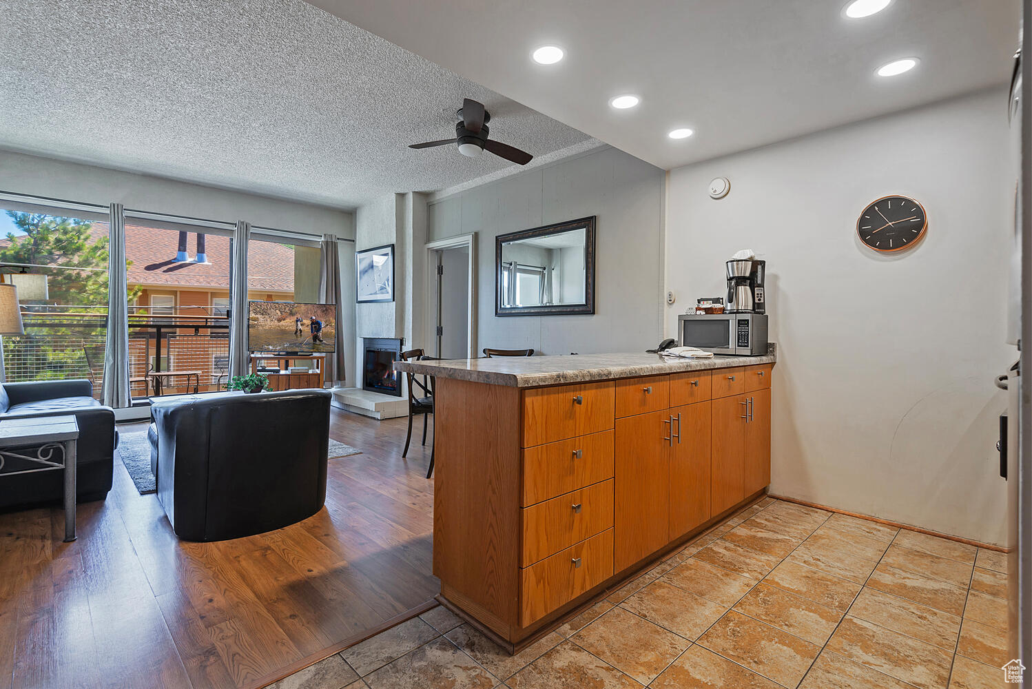 1482 EMPIRE AVE #115