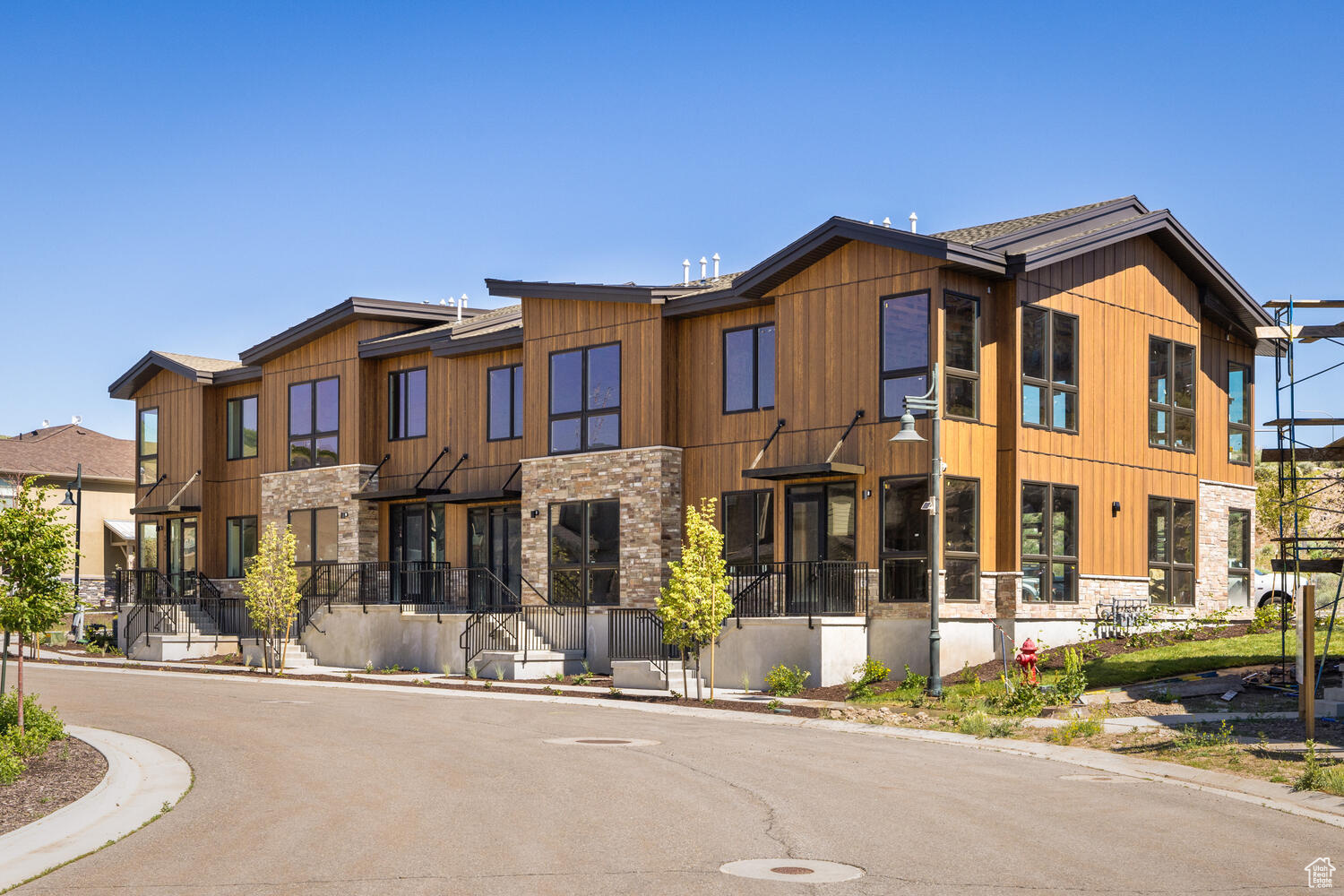 1032 W WASATCH SPRINGS RD #4