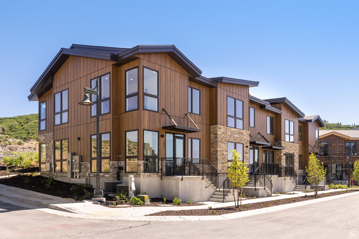 1032 W WASATCH SPRINGS RD #4
