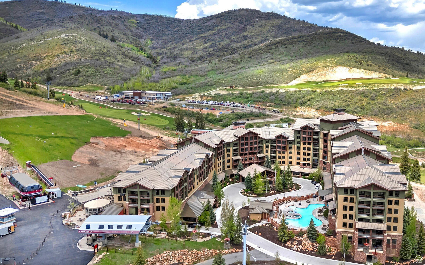 3855 GRAND SUMMIT DR #253 Q2
