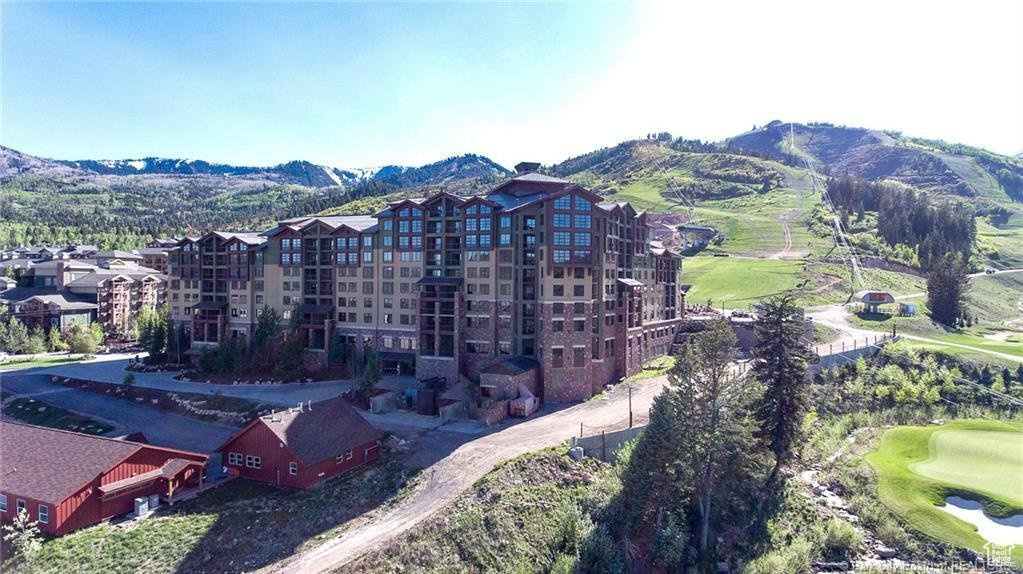 3855 GRAND SUMMIT DR #253 Q2