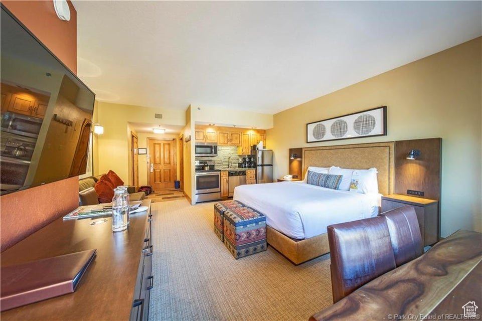 3855 GRAND SUMMIT DR #253 Q2