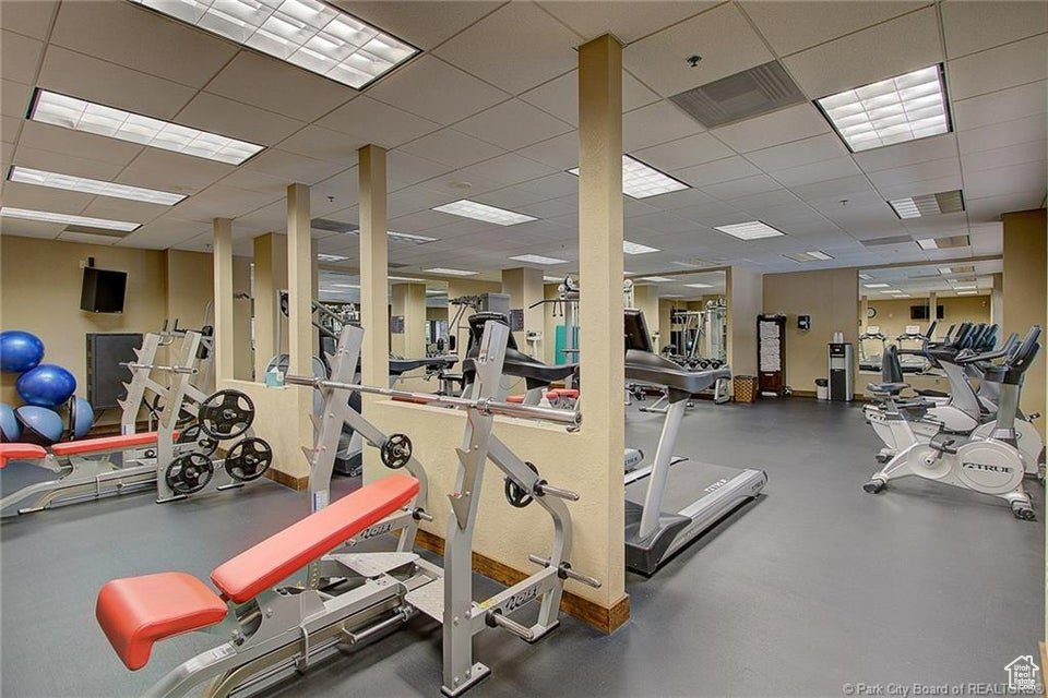 3855 GRAND SUMMIT DR #253 Q2
