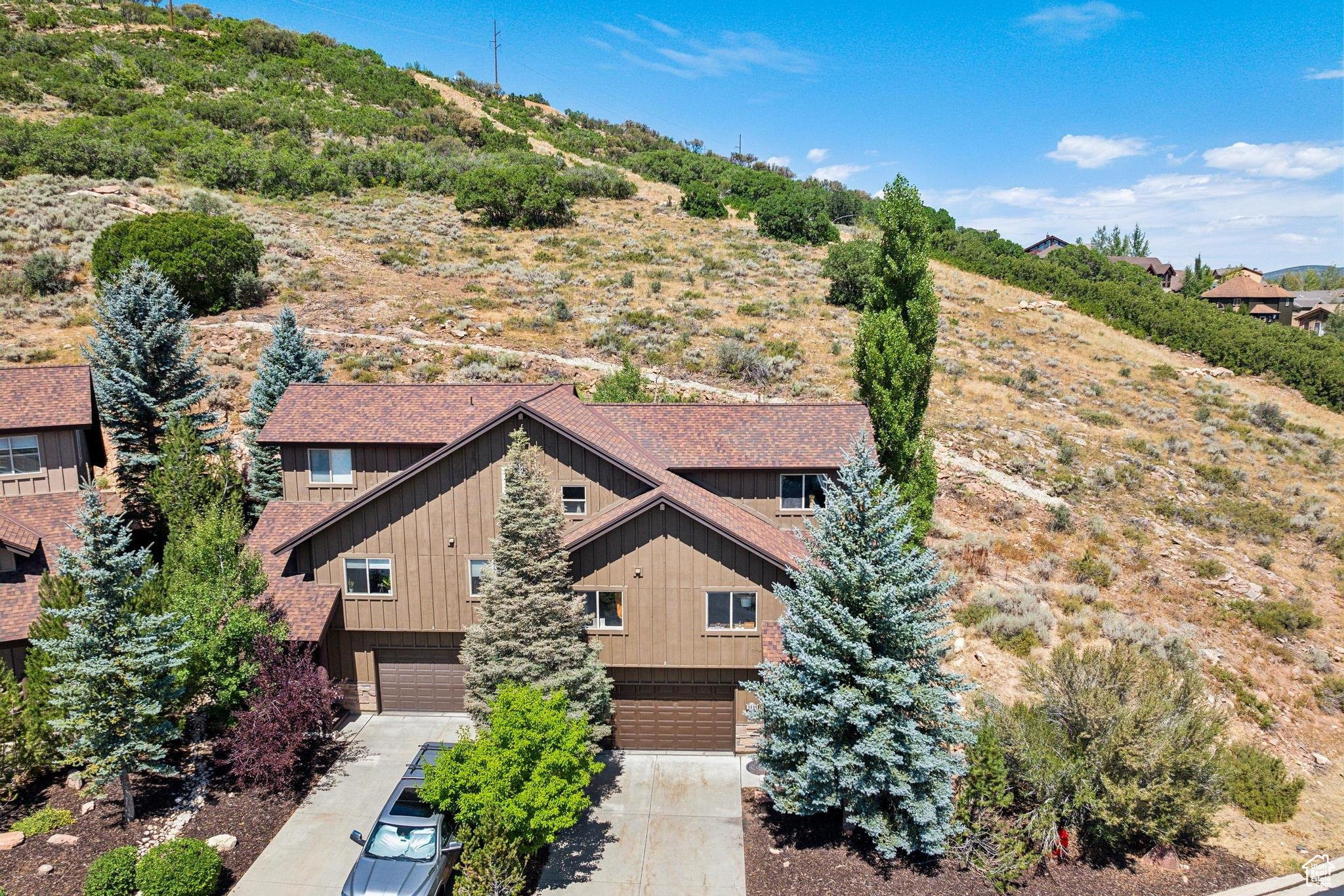 5256 COVE CANYON DR #B