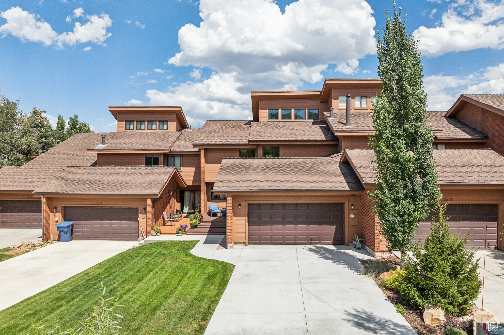 3928 VILLAGE ROUND DR