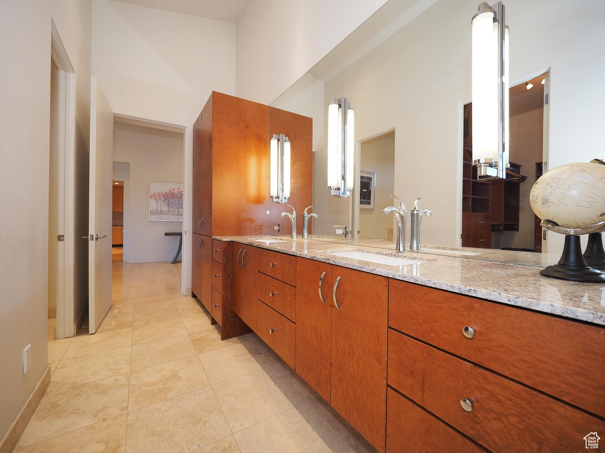 2949 ARROWHEAD TRL