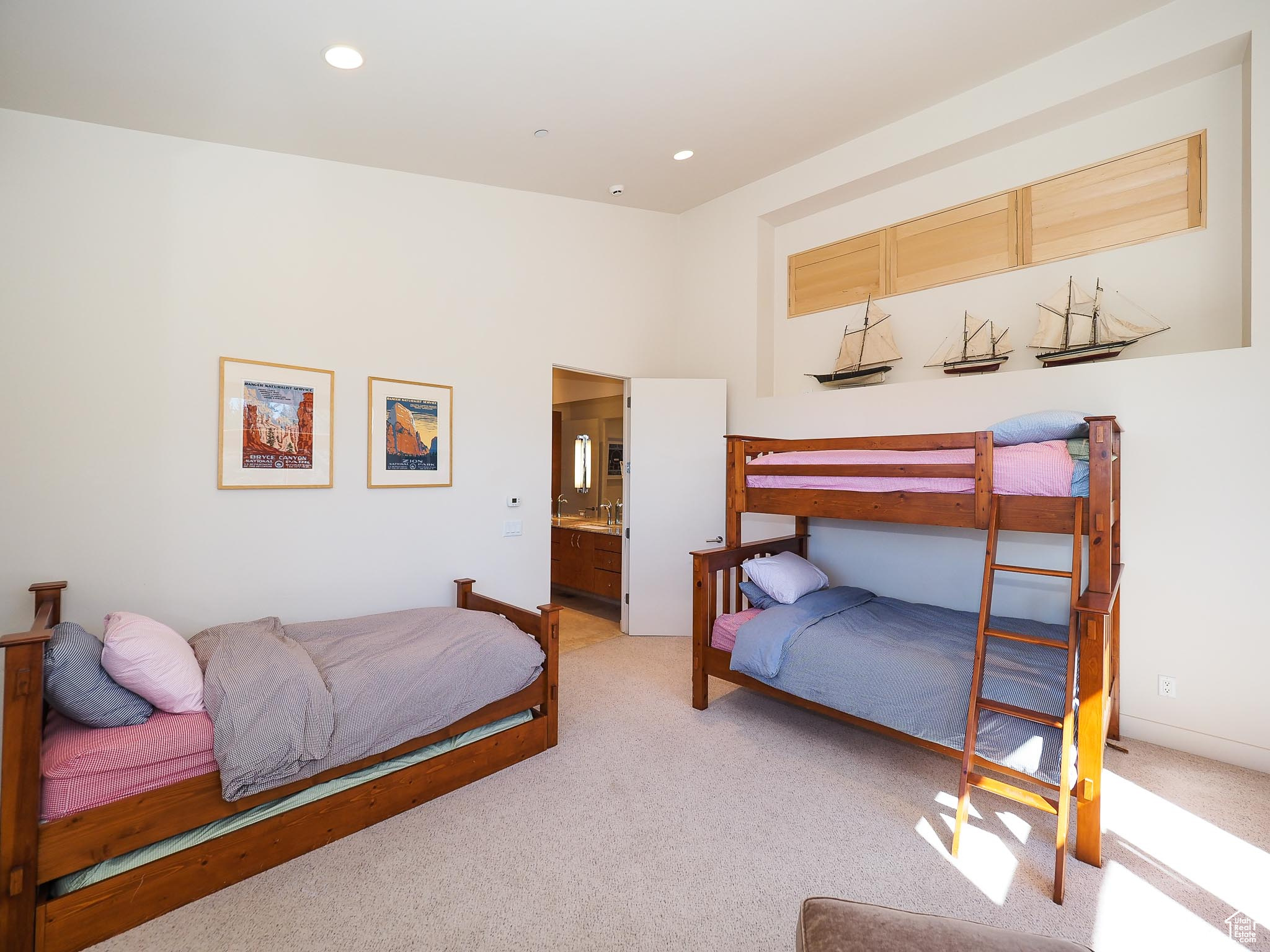 2949 ARROWHEAD TRL