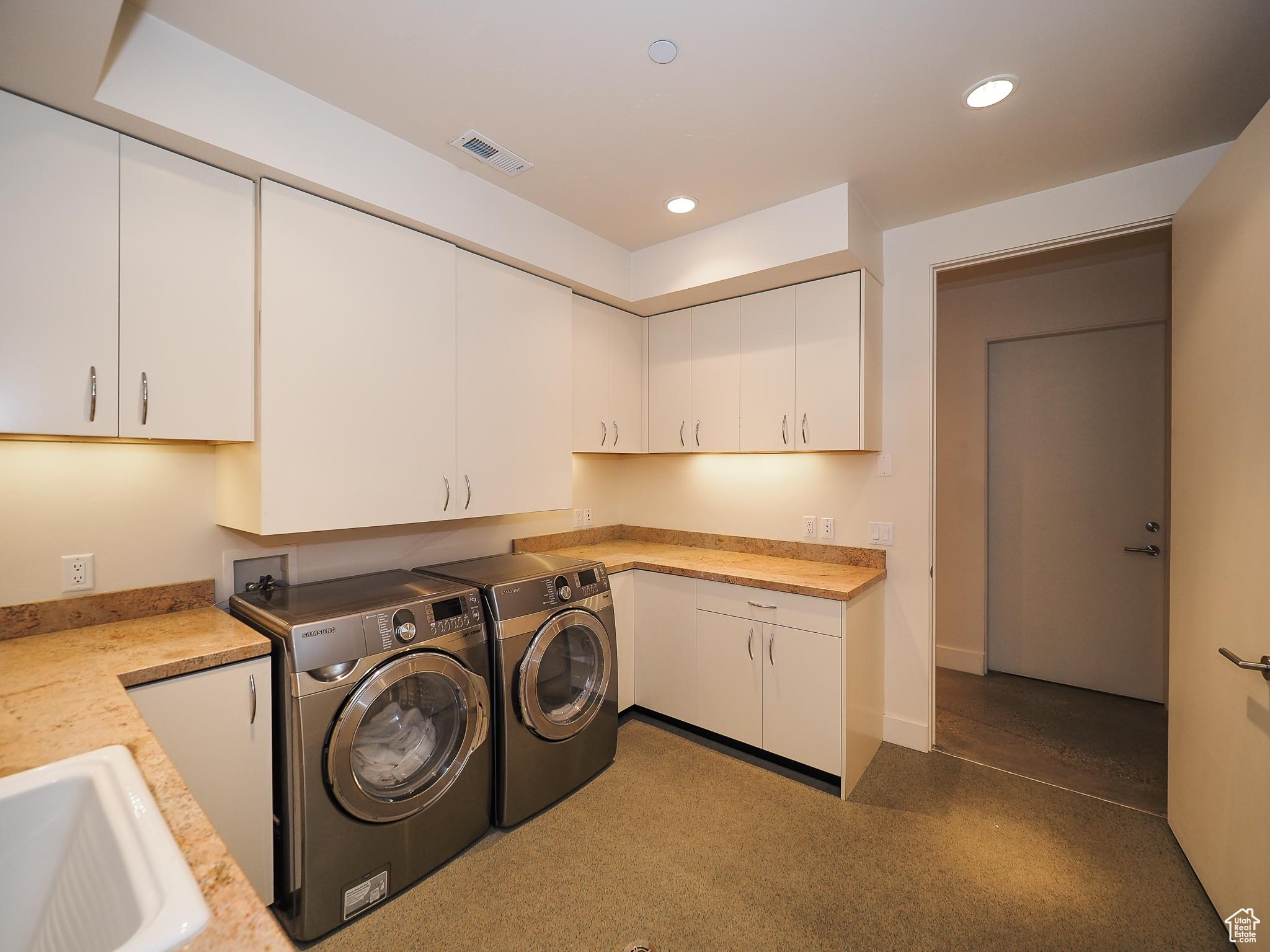 2949 ARROWHEAD TRL