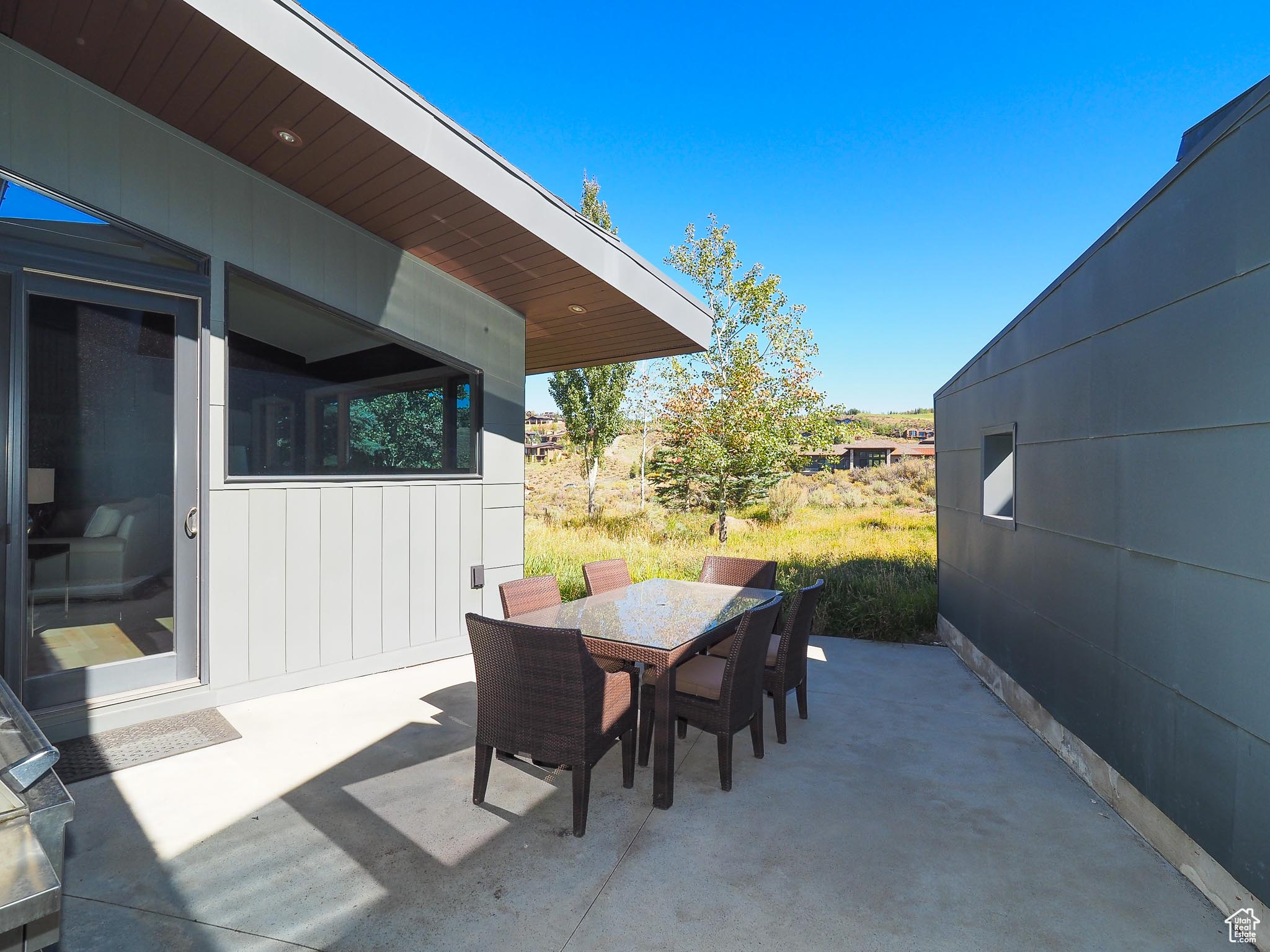2949 ARROWHEAD TRL