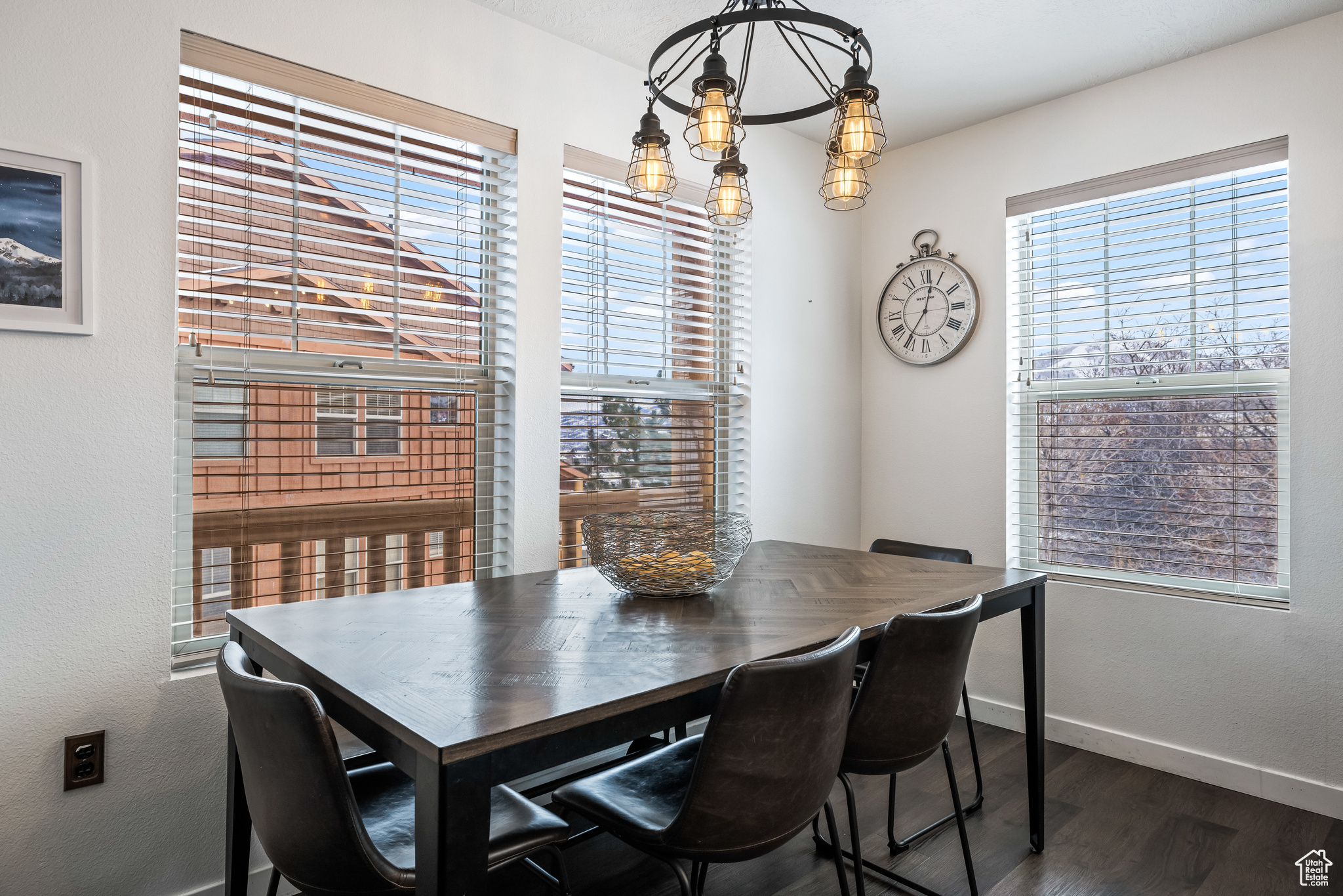 1729 W FOX BAY DR #J103