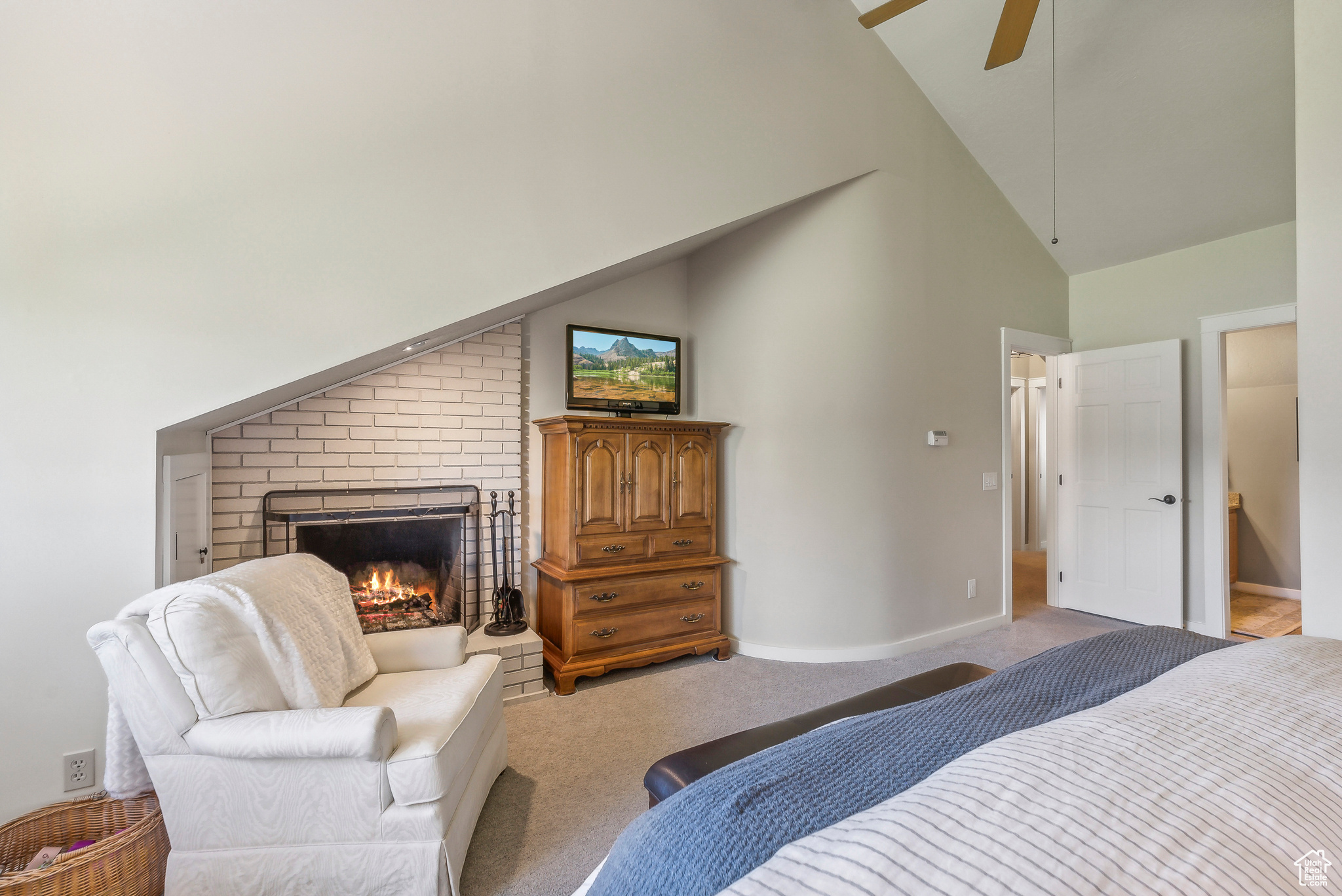 1501 W MEADOW LOOP RD #8