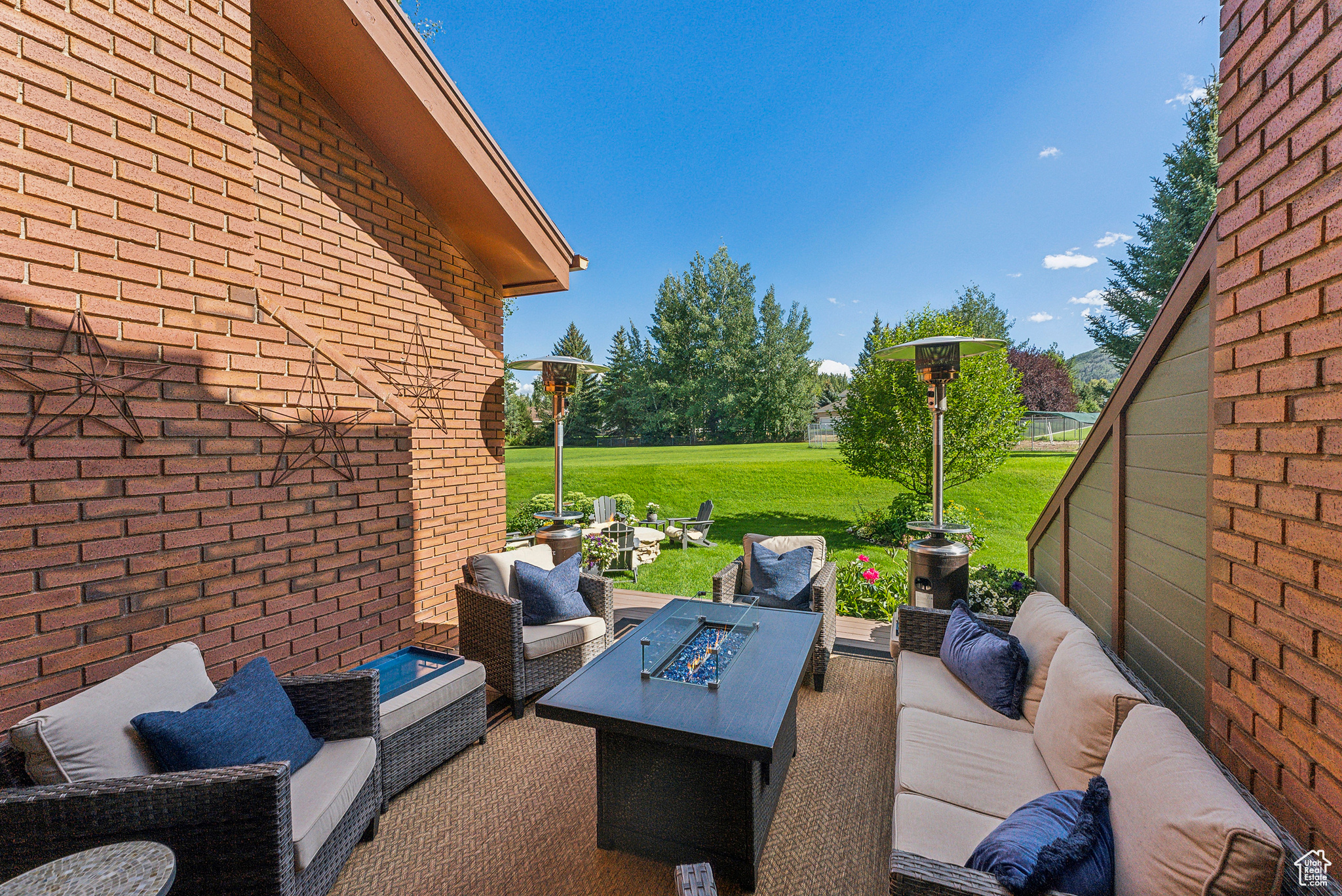 1501 W MEADOW LOOP RD #8