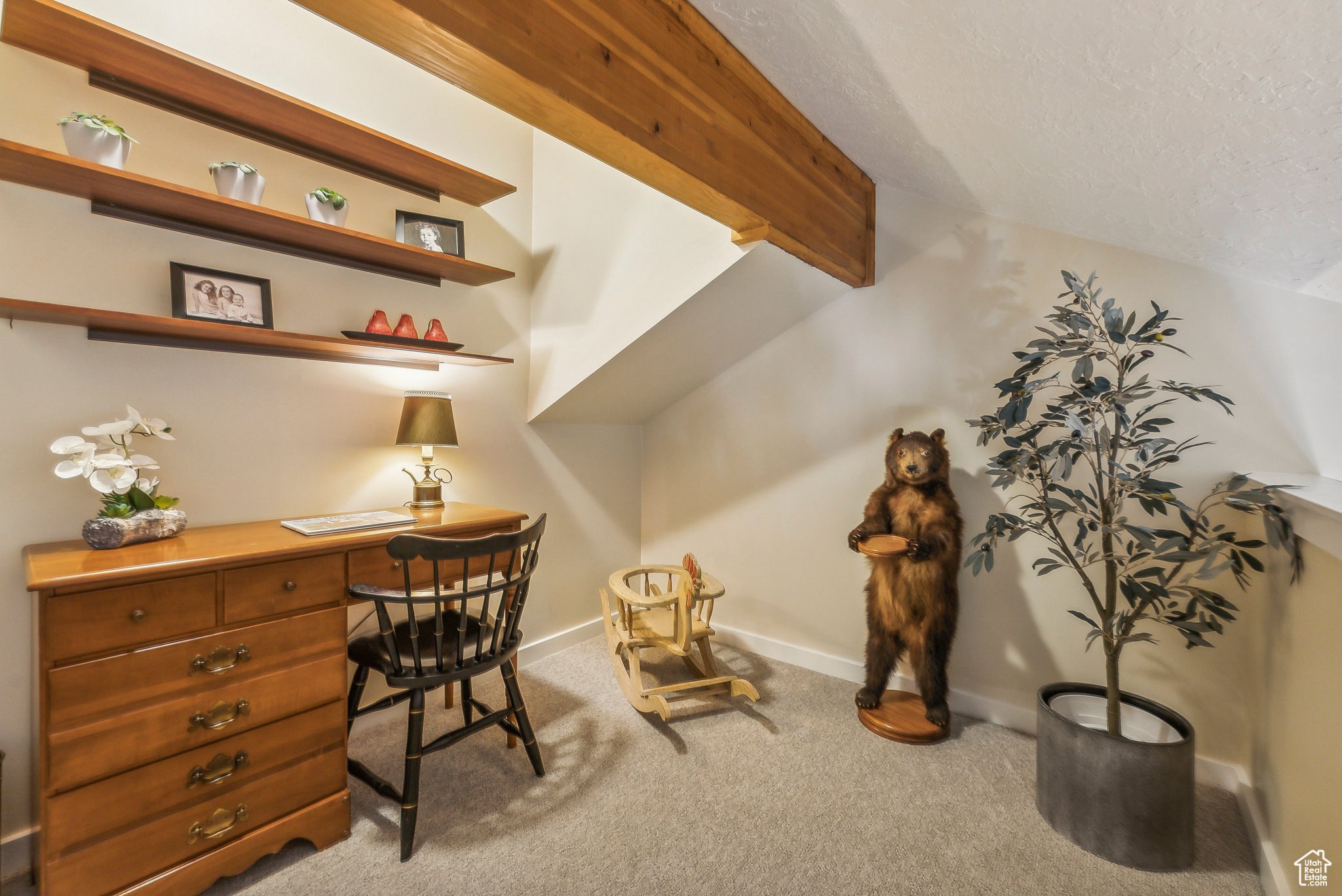 1501 W MEADOW LOOP RD #8