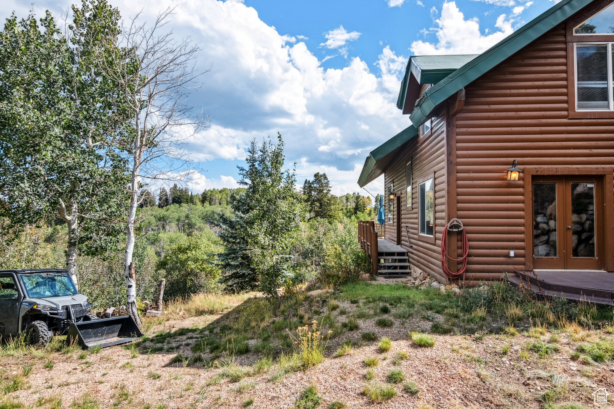 2446 S FOREST MEADOW RD
