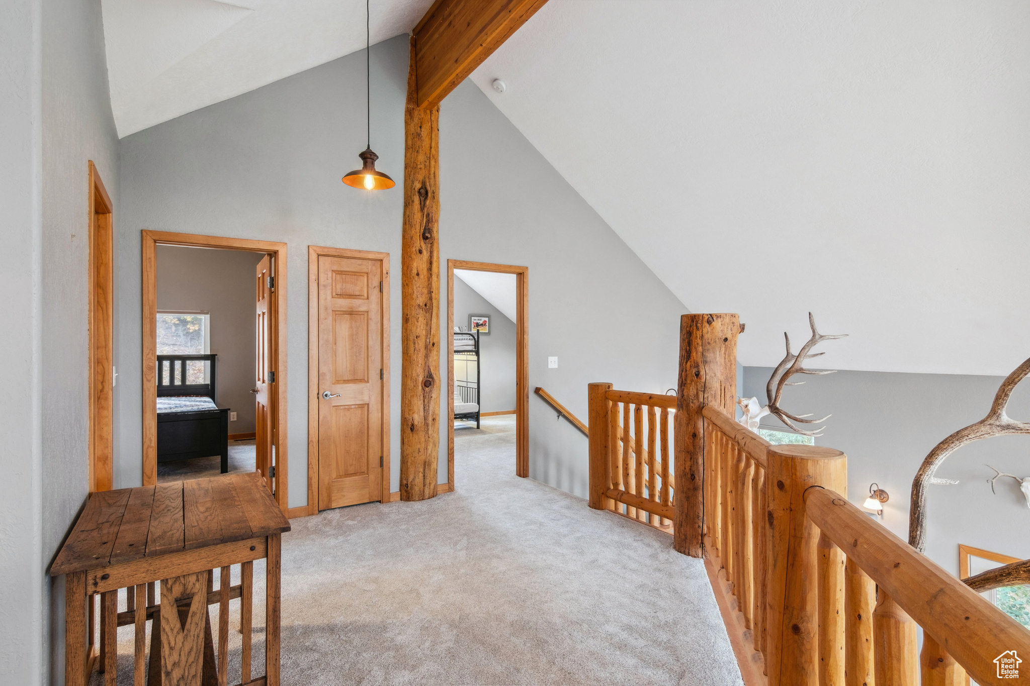 2446 S FOREST MEADOW RD