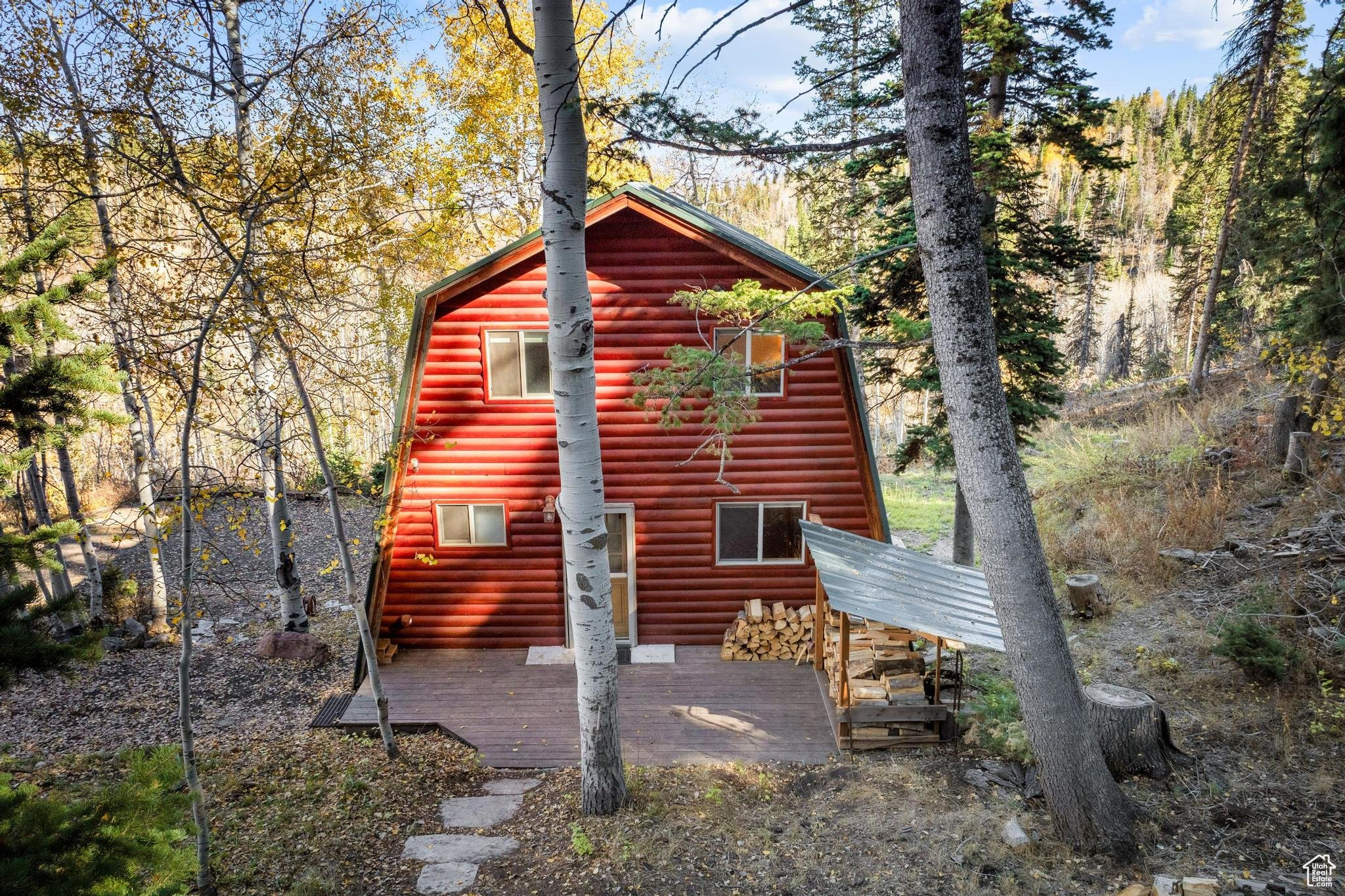 2112 PINE MEADOW DR