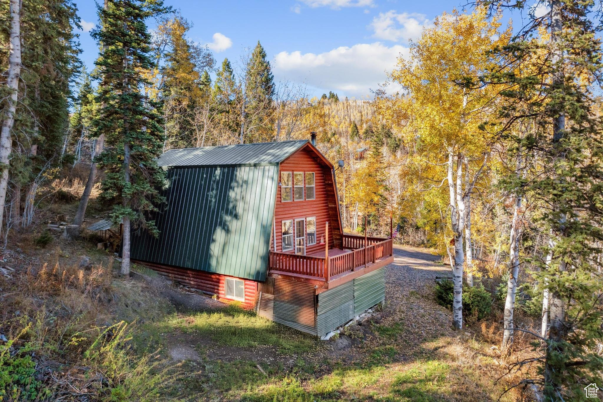 2112 PINE MEADOW DR