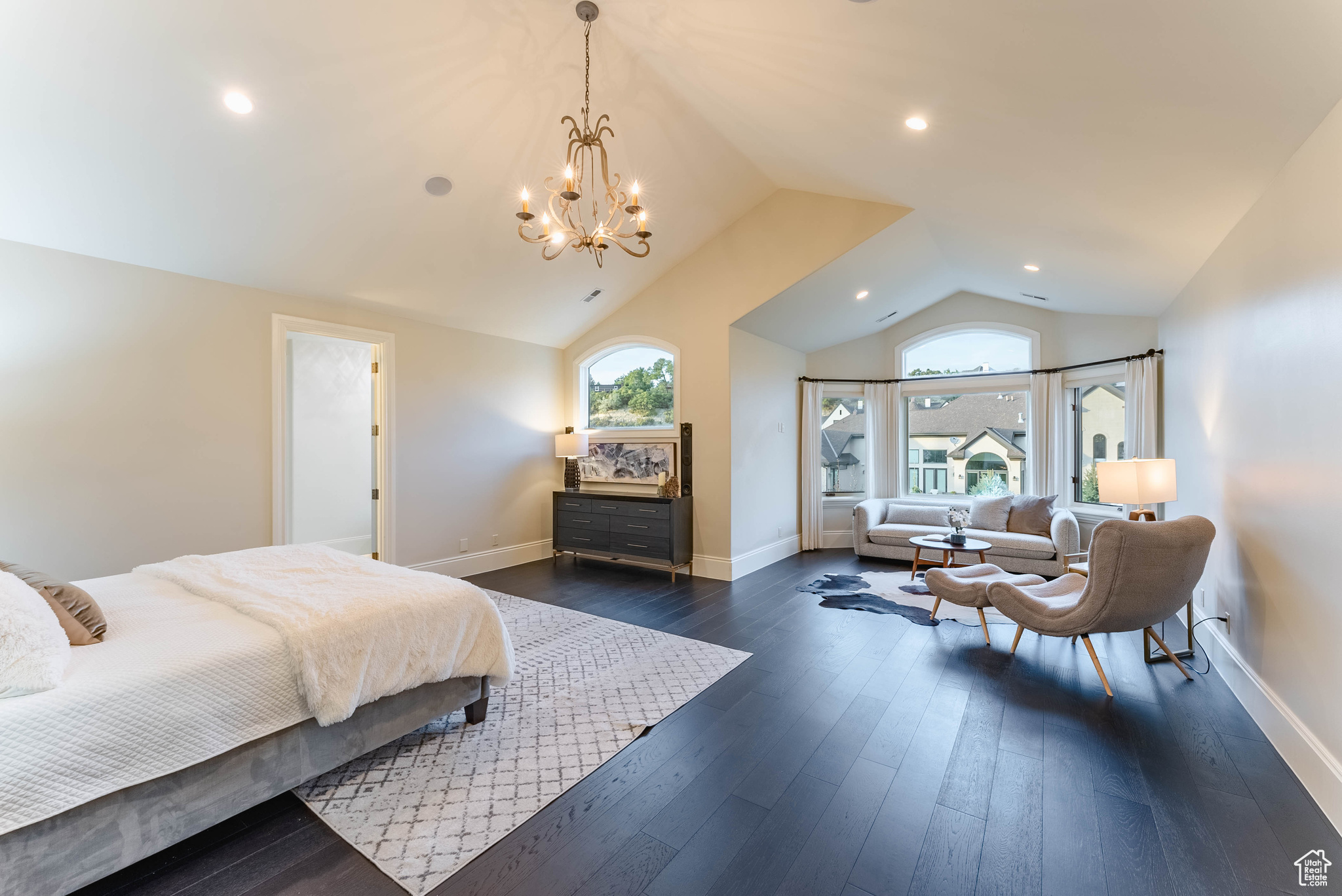 11 BENTBROOK LN