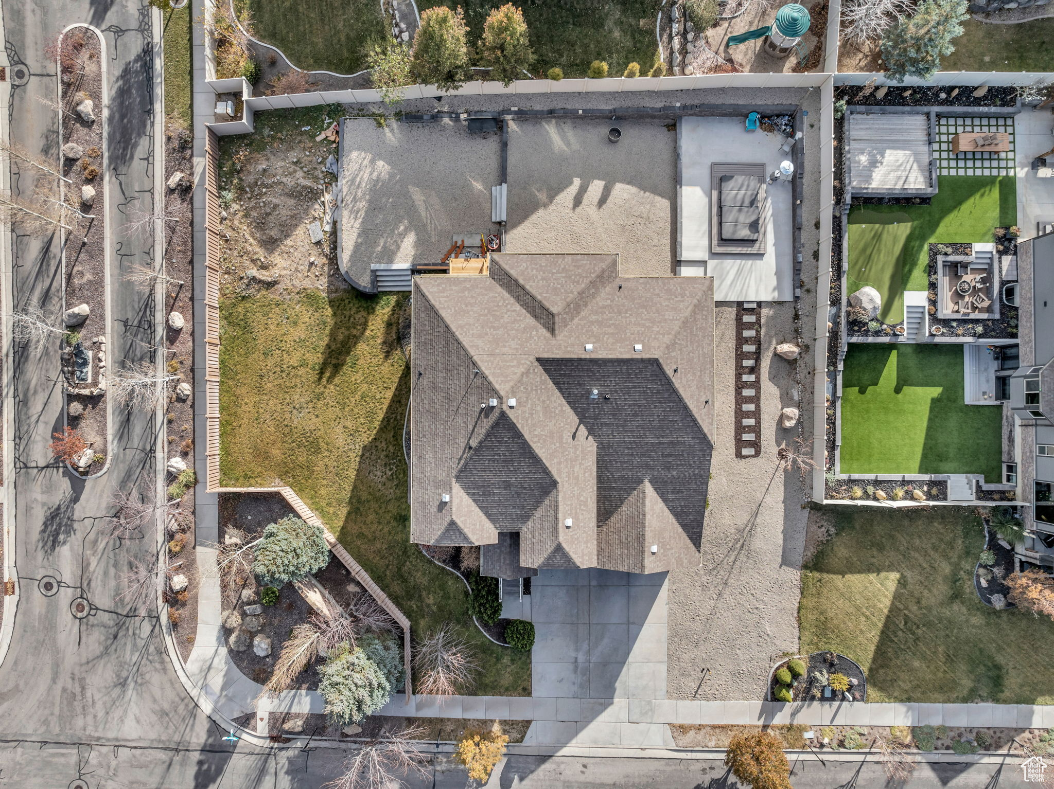5229 W AMBERMONT DR
