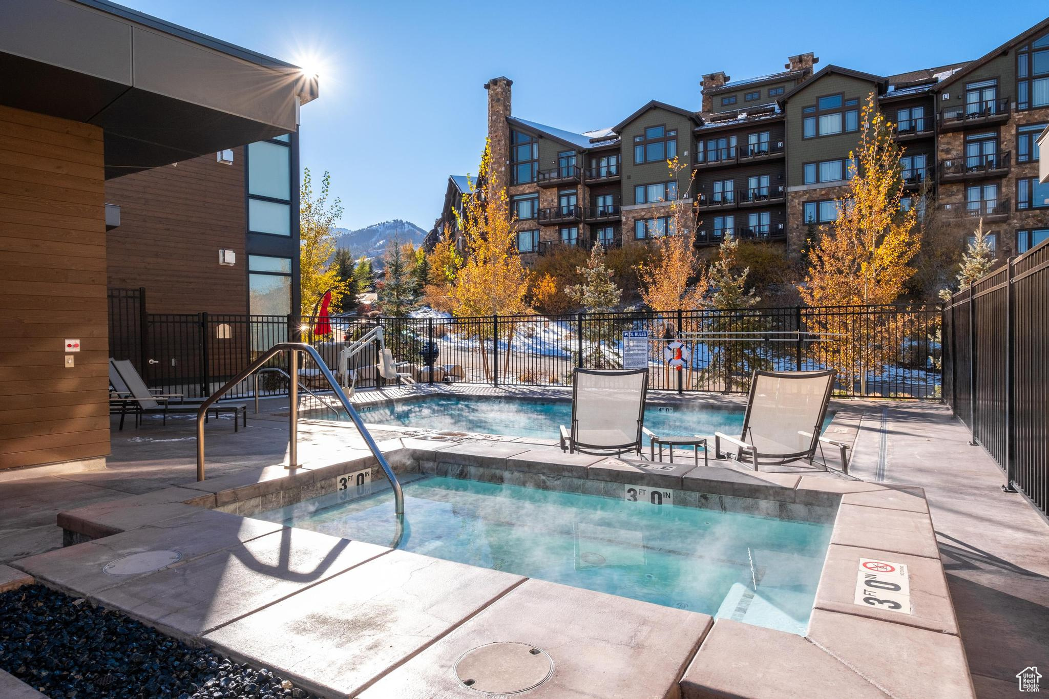 4134 COOPER LN #2
