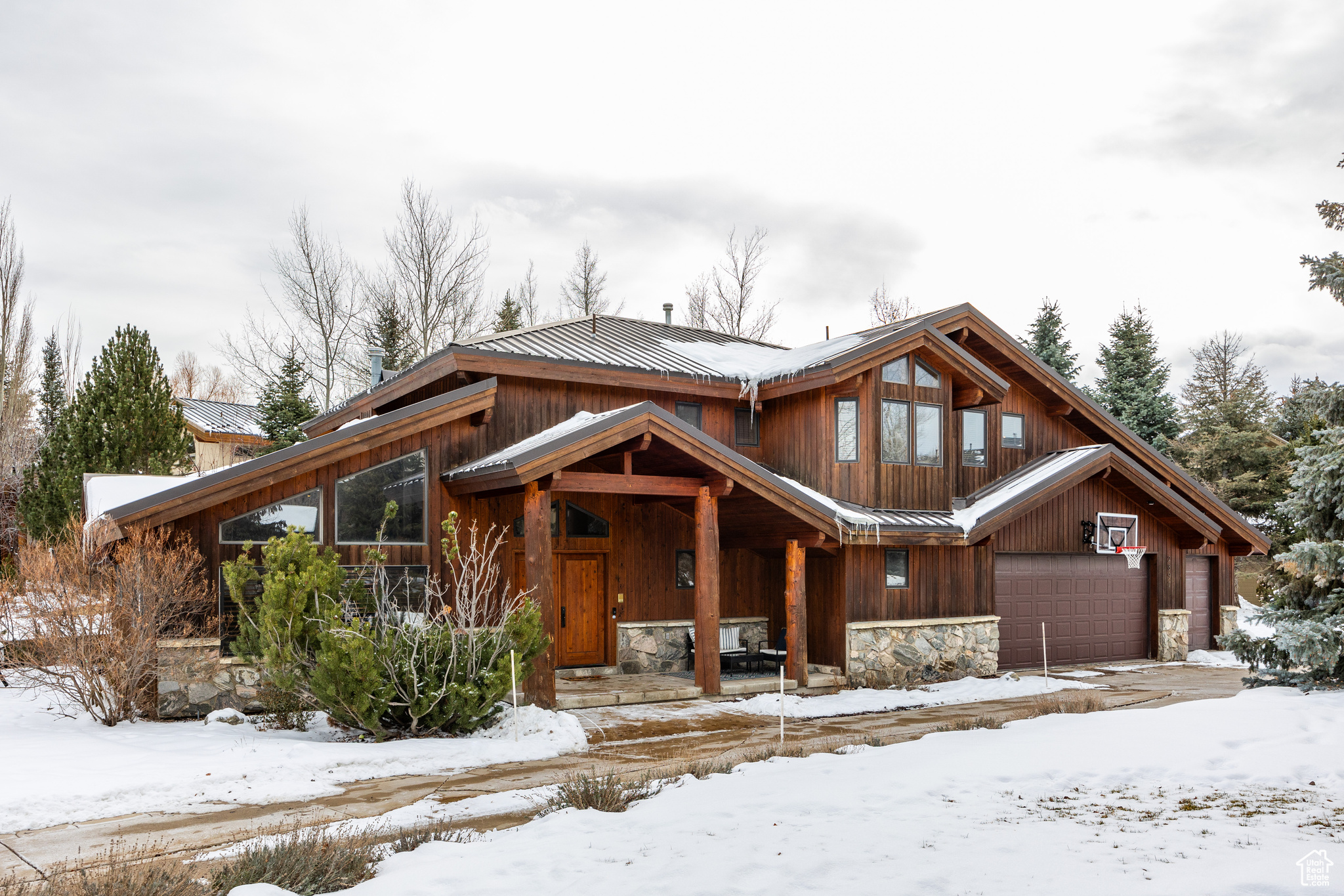 2897 AMERICAN SADDLER DR