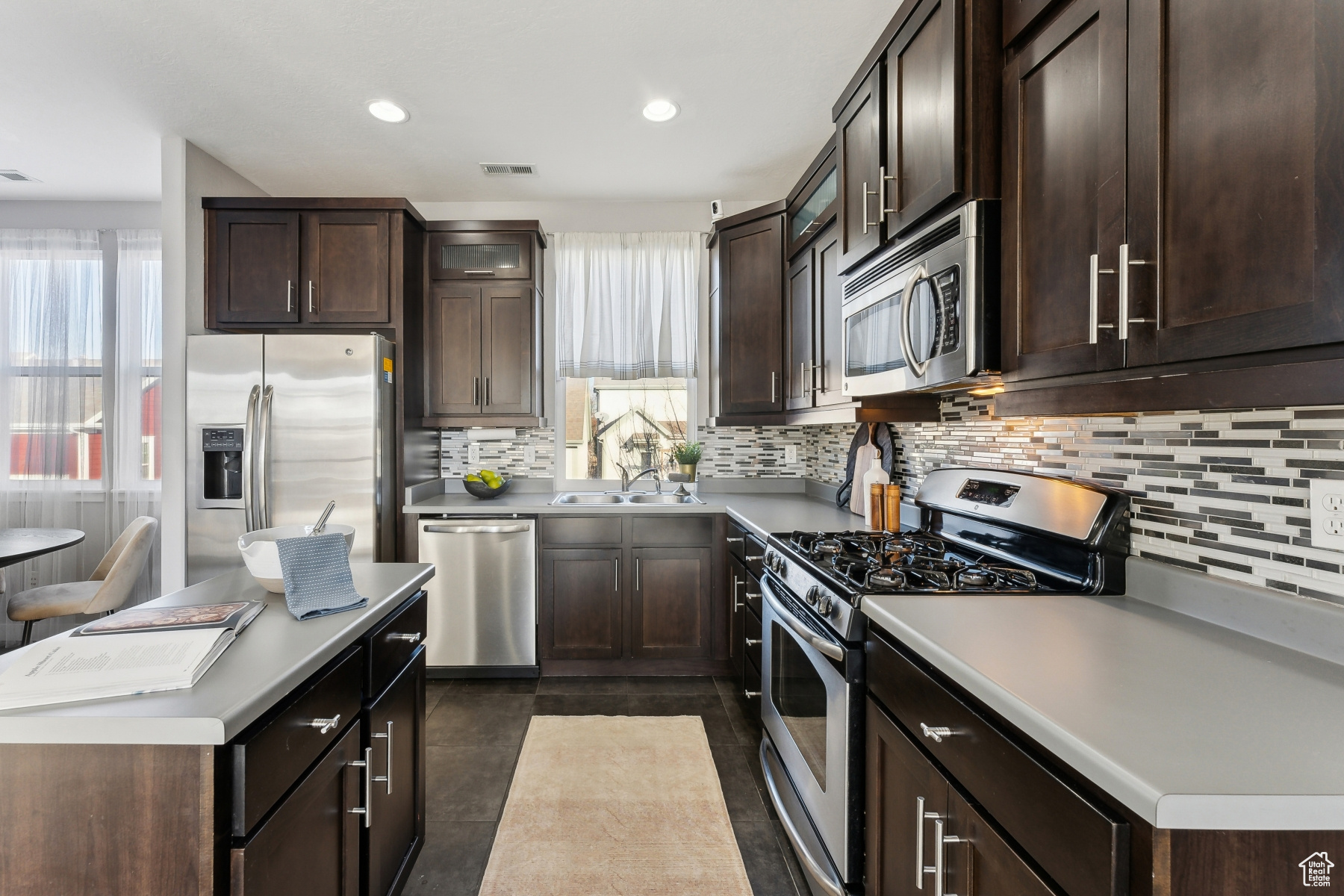 4616 W SOUTH JORDAN PKWY