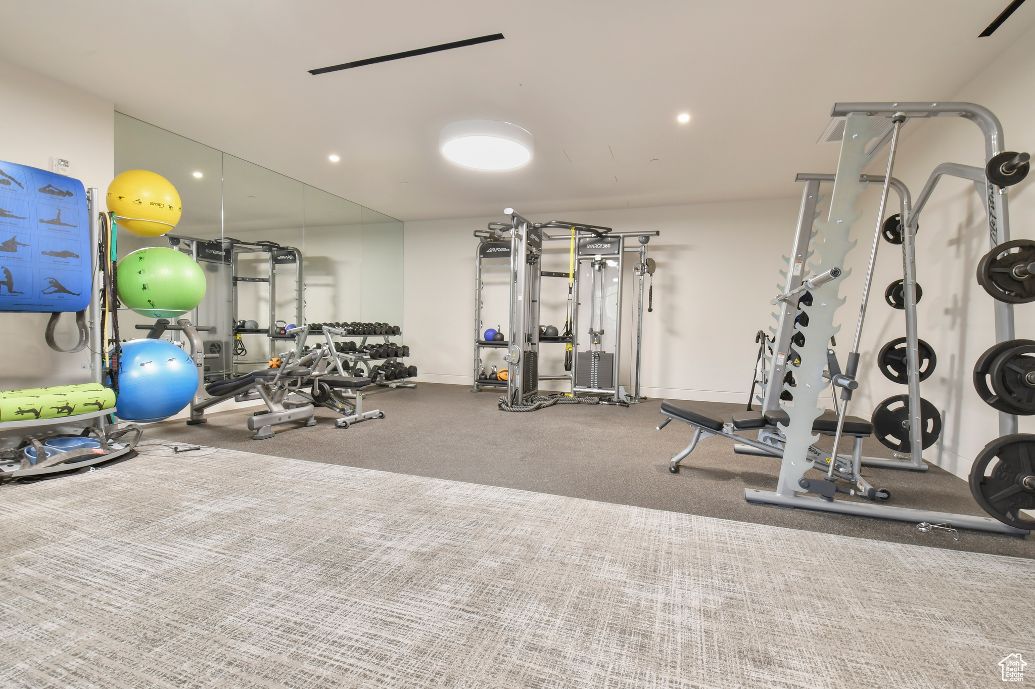 8910 EMPIRE CLUB DR #201
