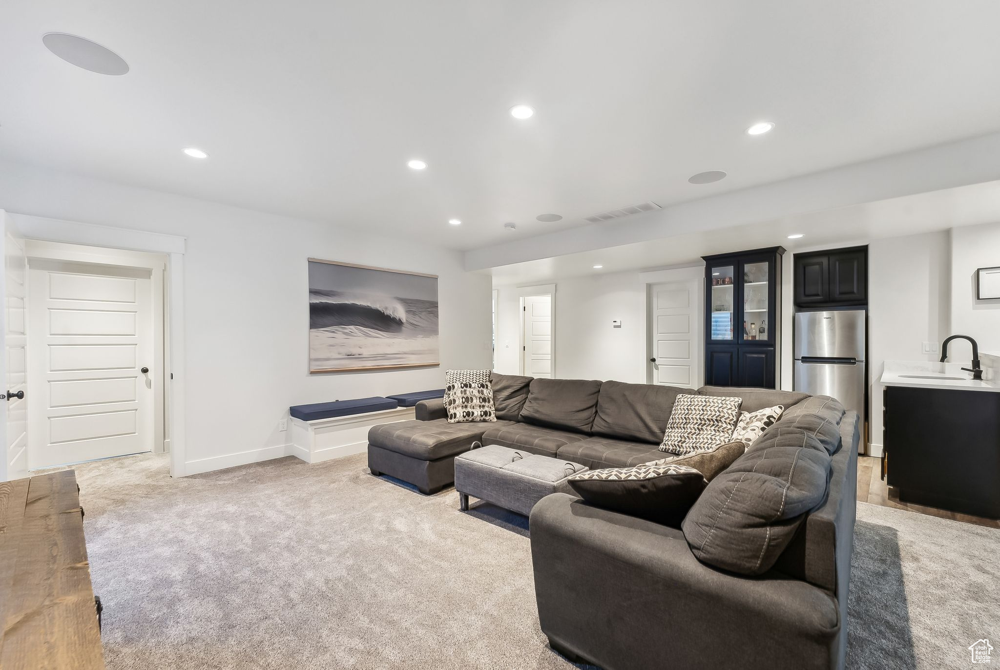 1501 BIRCH WAY